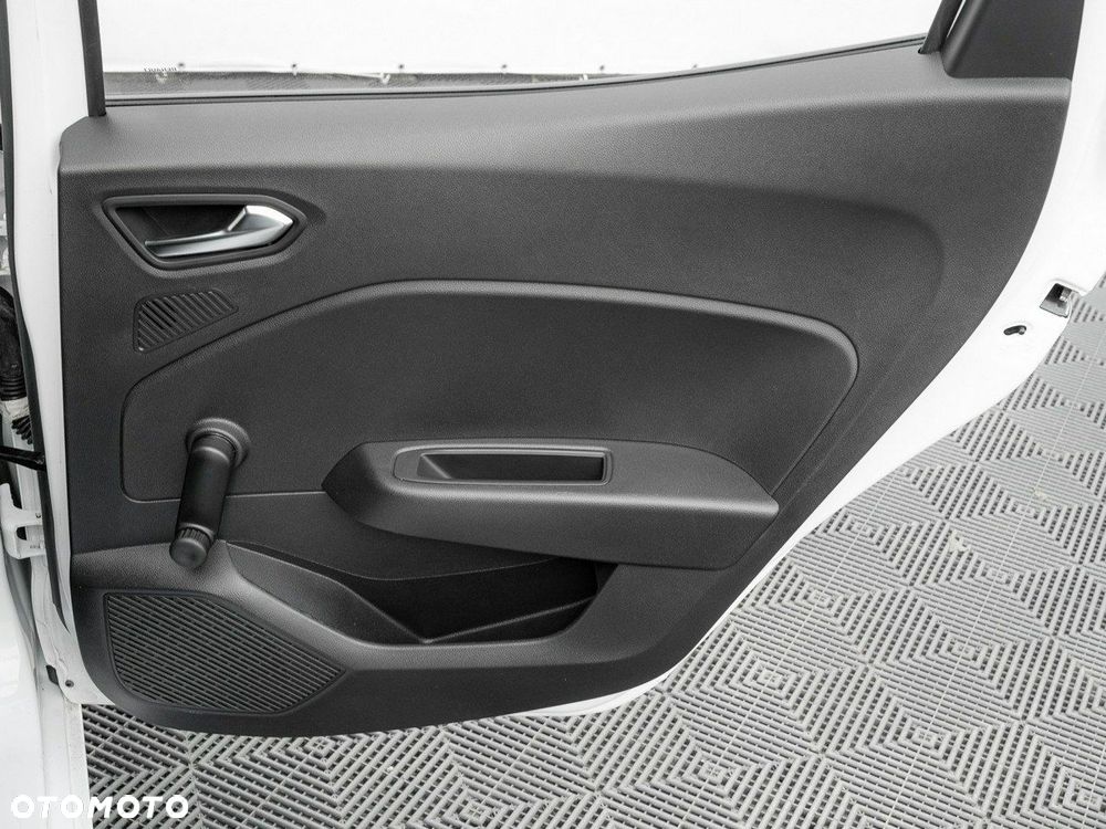 Renault Clio 1.0 TCe Equilibre - 26