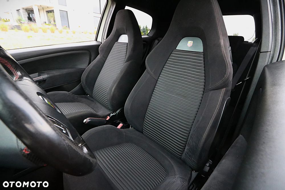Abarth Grande Punto - 8