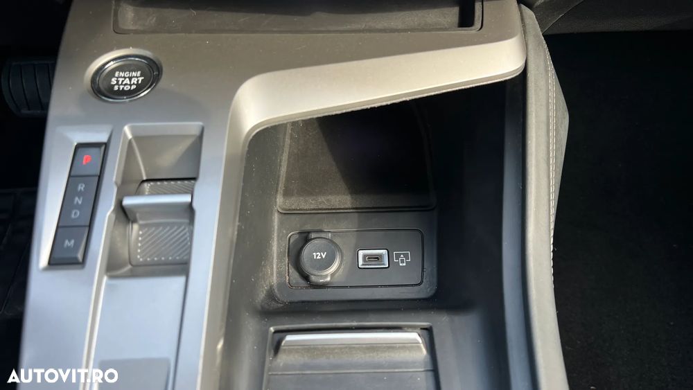Peugeot 308 PureTech 130 EAT8 Allure - 28