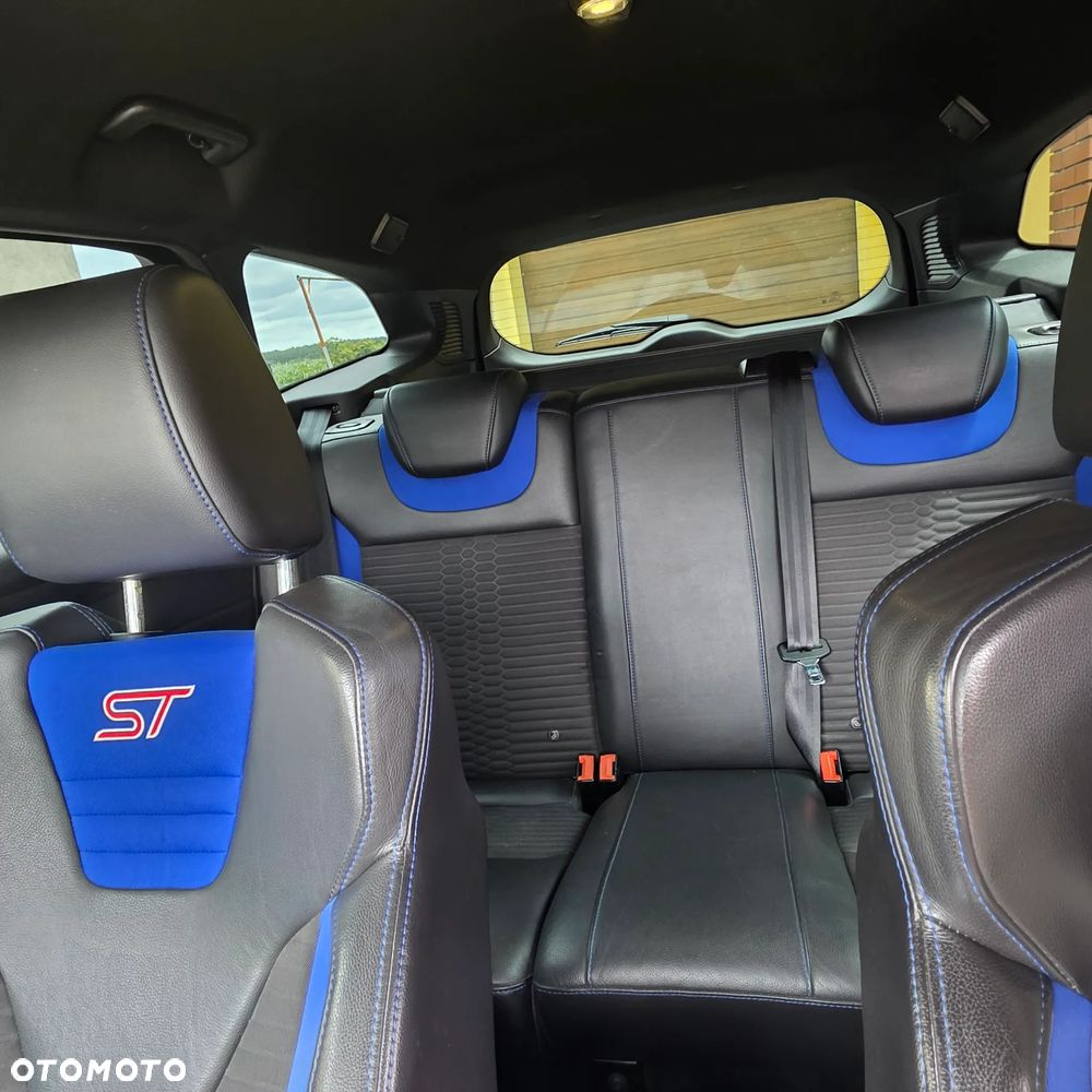 Ford Focus 2.0 TDCi ST-2 PowerShift - 16