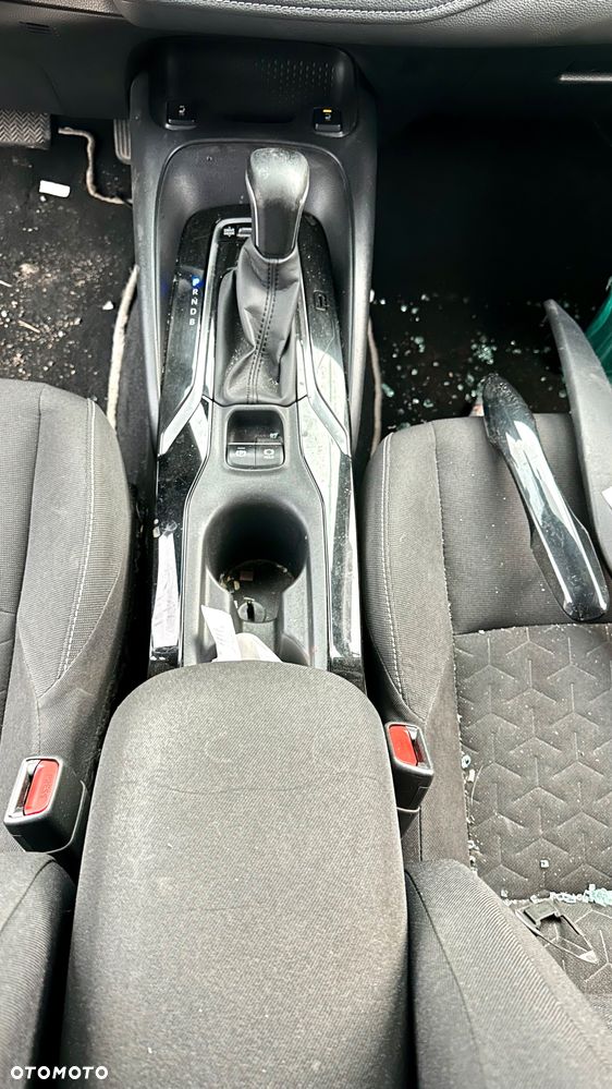 Toyota Corolla 1.8 Comfort - 27