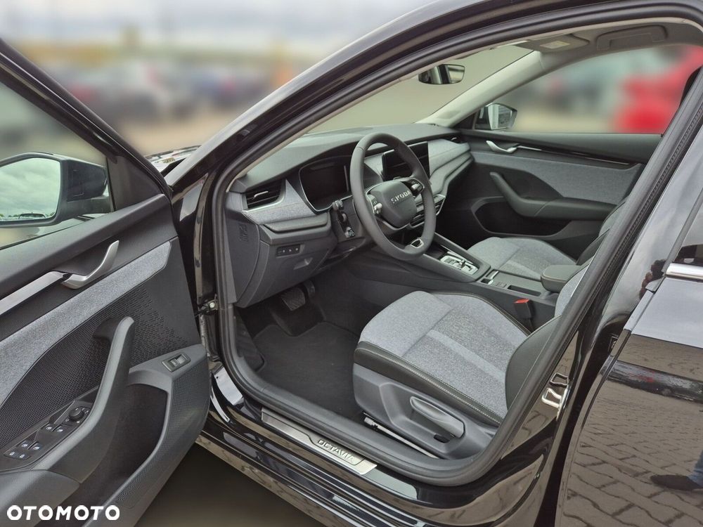Skoda Octavia 1.5 TSI mHEV Drive Selection DSG - 14