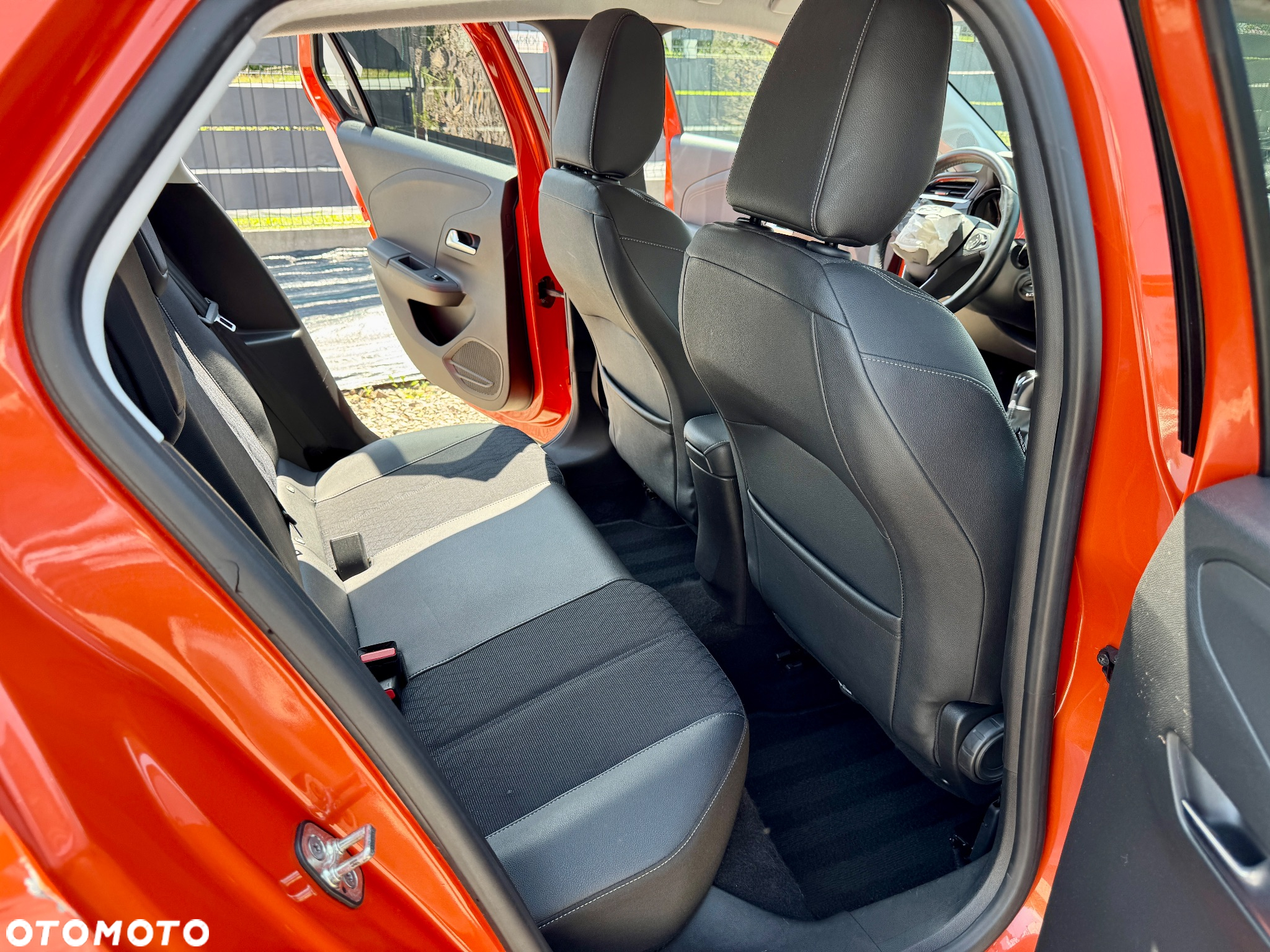 Opel Corsa - 16
