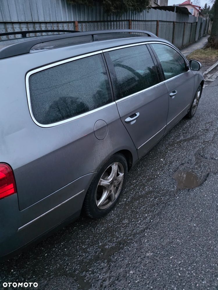 Volkswagen Passat 2.0 TDI DPF DSG Highline - 7