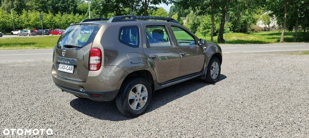 Dacia Duster 1.6 SCe Comfort - 4