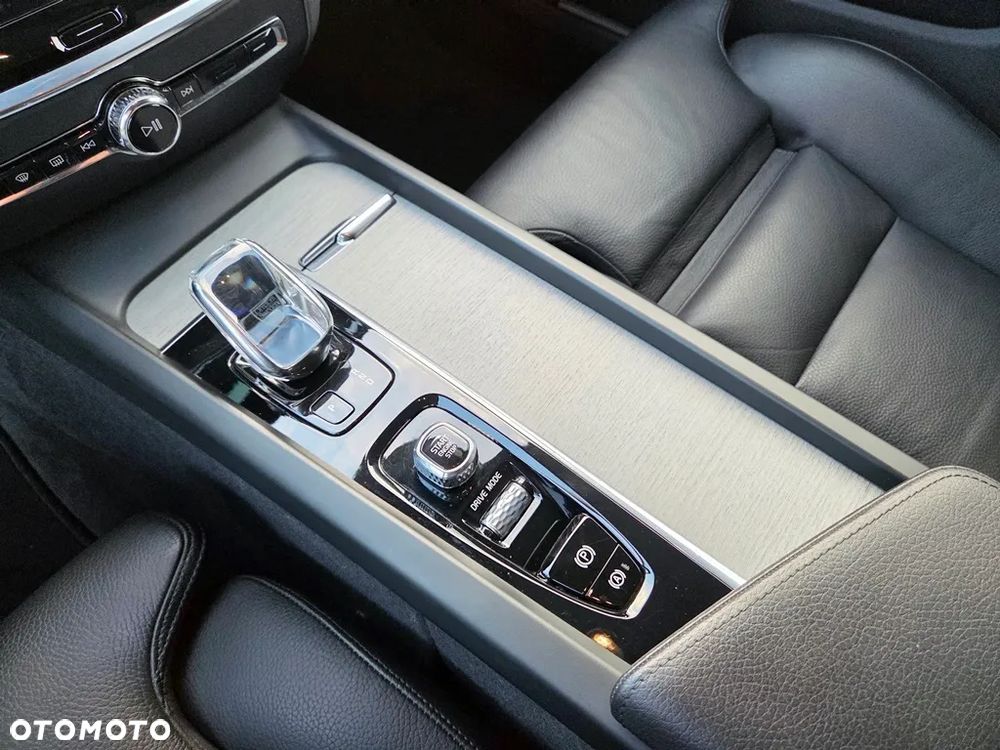 Volvo V60 B4 D Geartronic Inscription - 28