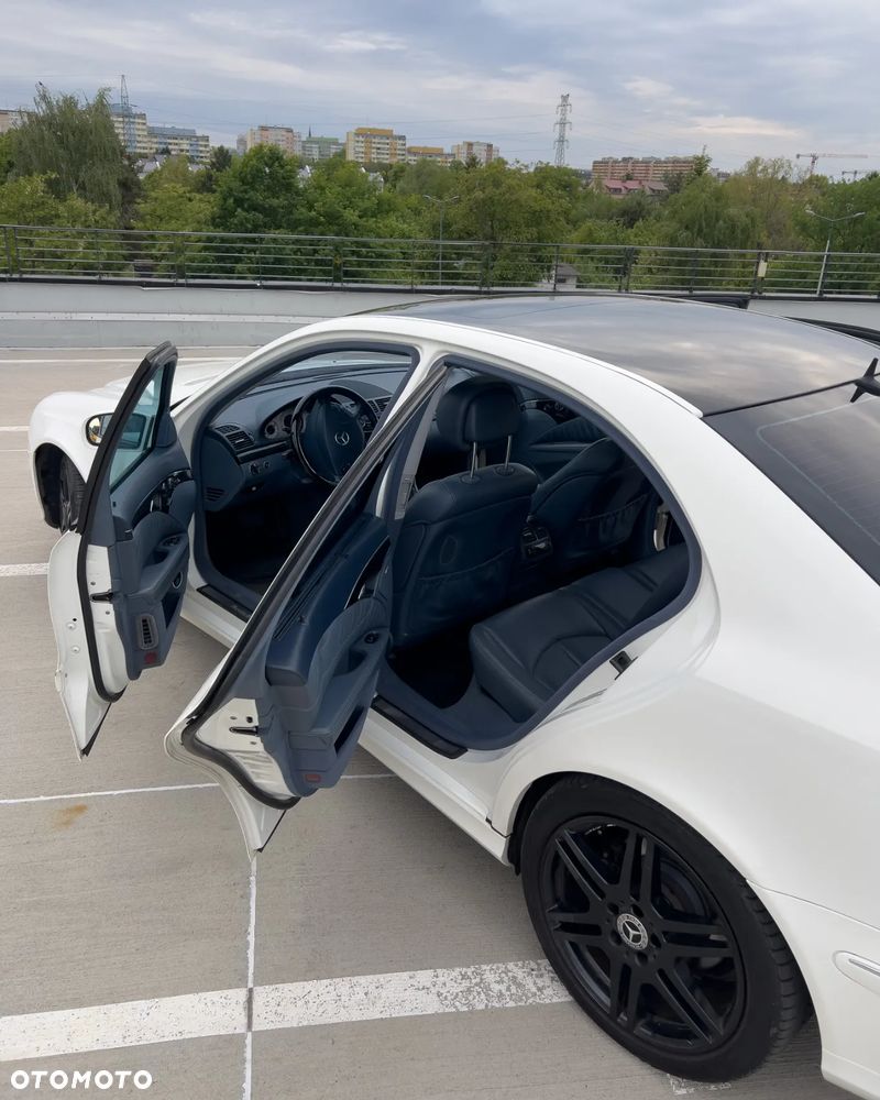 Mercedes-Benz Klasa E 500 Avantgarde - 9