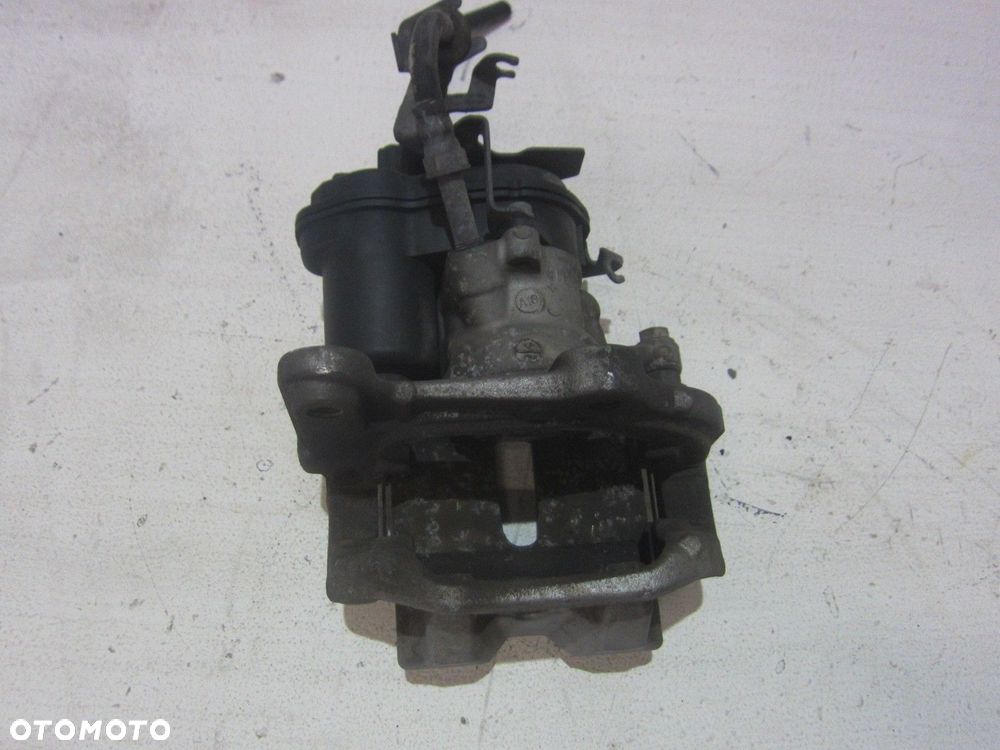 BMW X3 G01 G02 X4 ZACISK HAMULCOWY PRAWY TYLNY TYŁ 34216887386 6887386 - 4