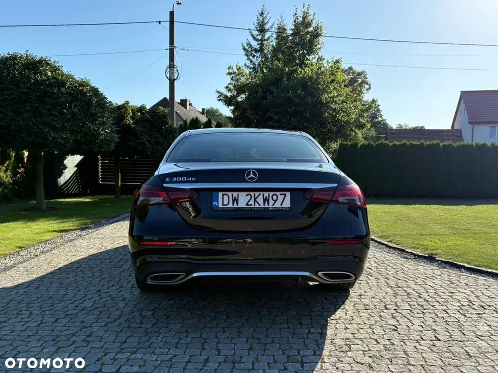 Mercedes-Benz Klasa E 300 de Business Edition - 7