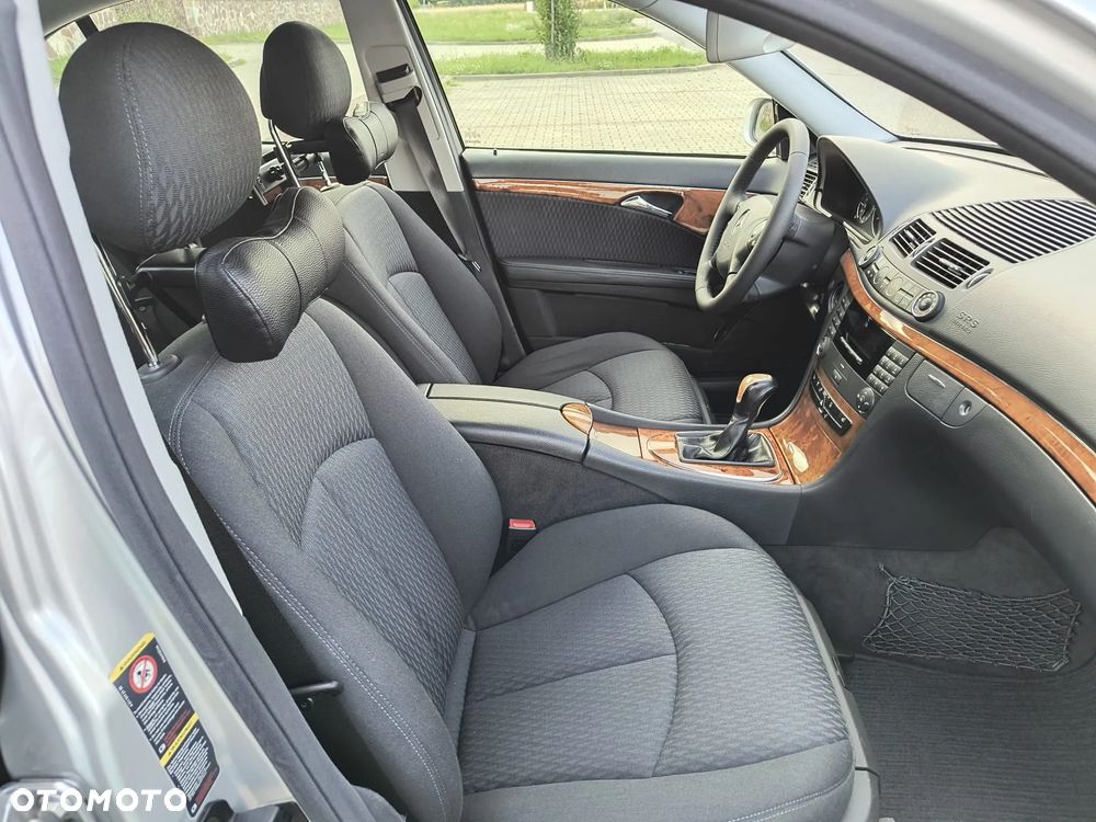 Mercedes-Benz Klasa E 200 Kompressor Elegance Sport Edition - 22