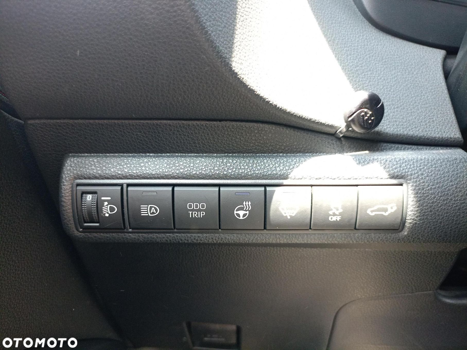 Toyota Corolla 2.0 Hybrid GR Sport - 18