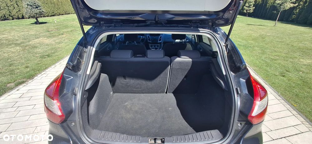 Ford Focus 1.6 TDCi DPF Ambiente - 7
