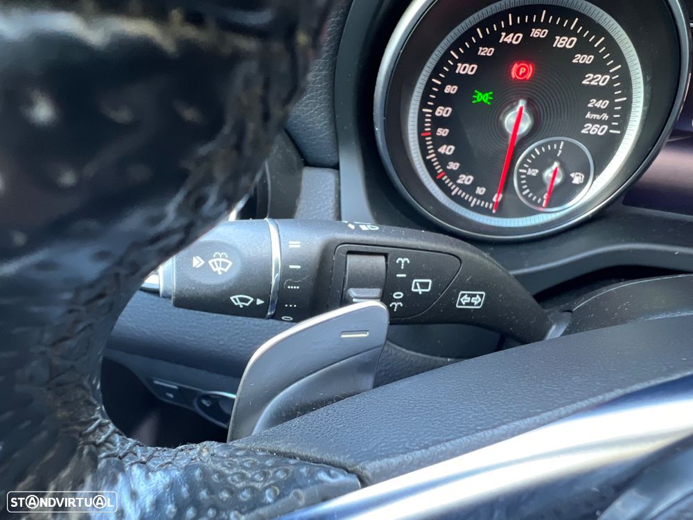 Mercedes-Benz CLA 220 d Shooting Brake AMG Line Aut. - 39