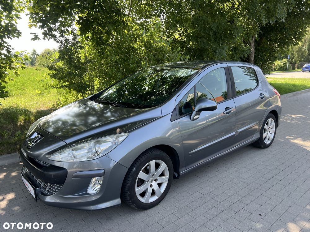 Peugeot 308 - 1