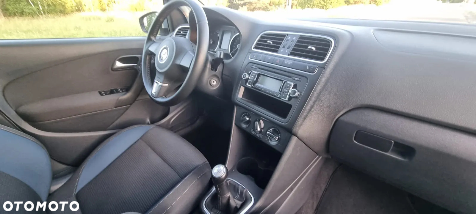 Volkswagen Polo 1.4 Comfortline - 17