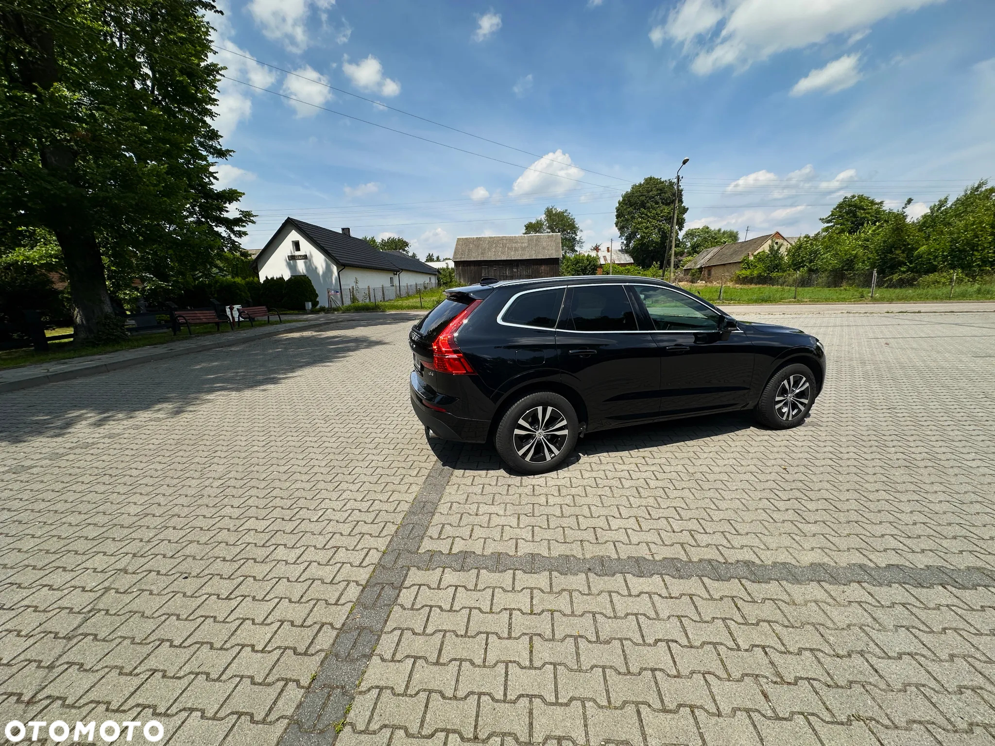 Volvo XC 60 D4 Momentum Pro - 11