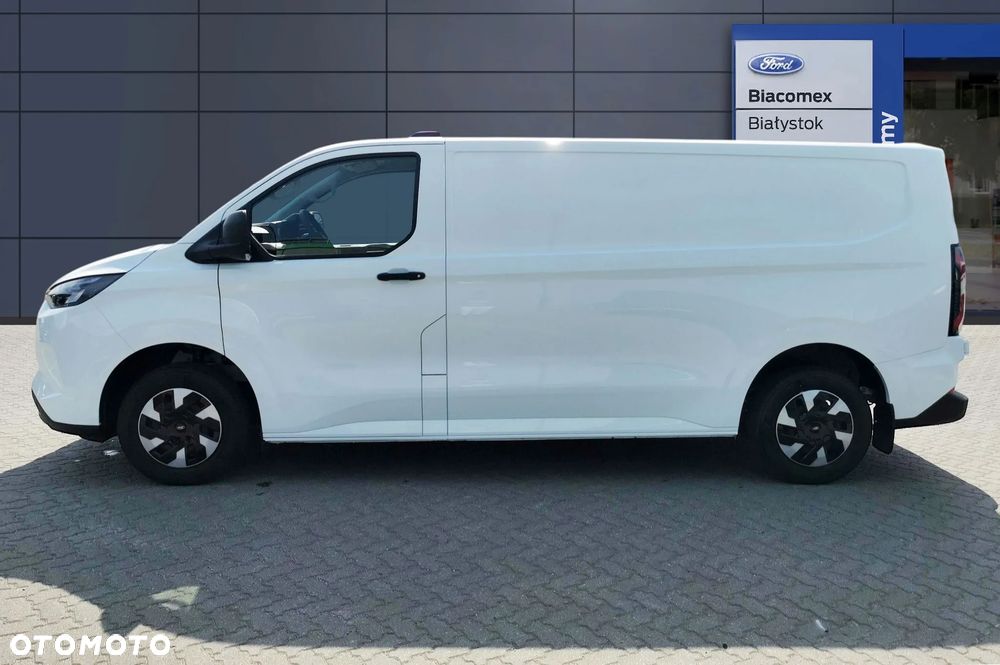 Ford TRANSIT CUSTOM - 4