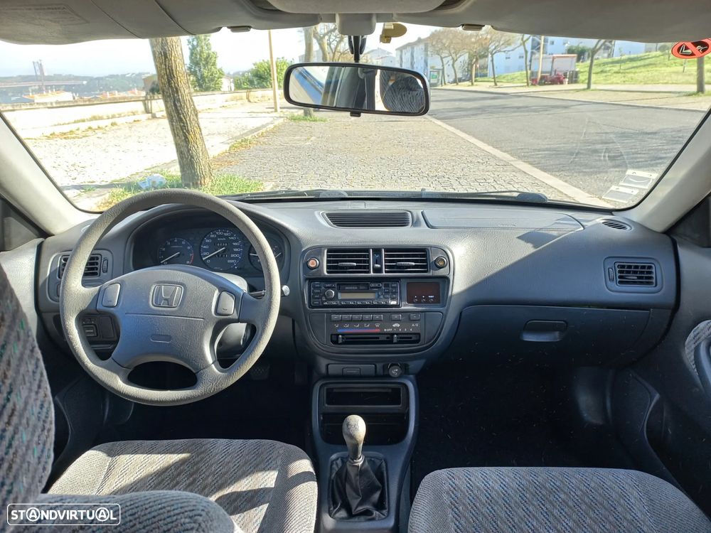Honda Civic 1.4i S - 9