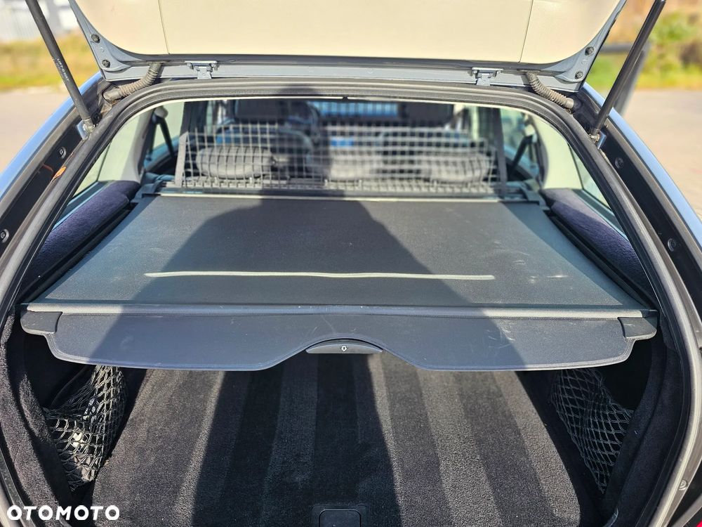 Mercedes-Benz Klasa C 320 T CDI 7-G-TRONIC Elegance DPF - 13