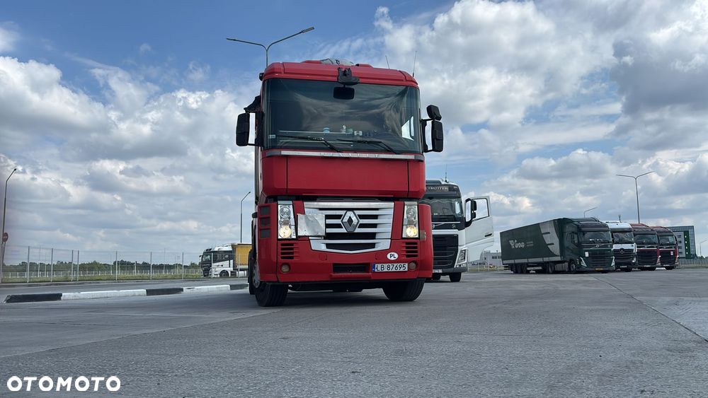 Renault Magnum 460DXI - 1