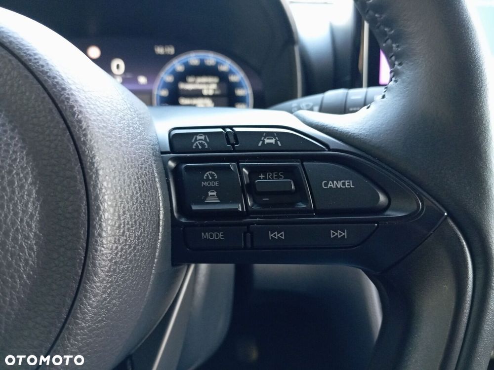 Toyota Yaris Cross Hybrid 1.5 Premiere Edition - 18