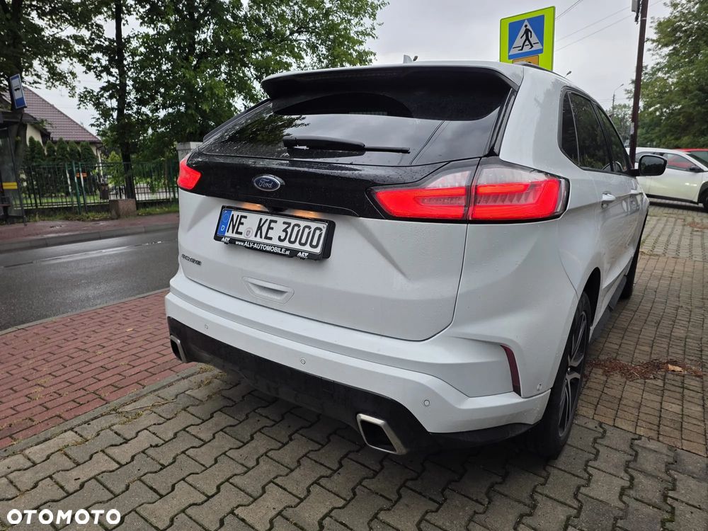 Ford Edge 2.0 TDCi Twin-Turbo 4WD Titanium - 17