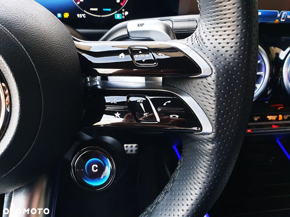 Mercedes-Benz GLB AMG 35 4-Matic - 28