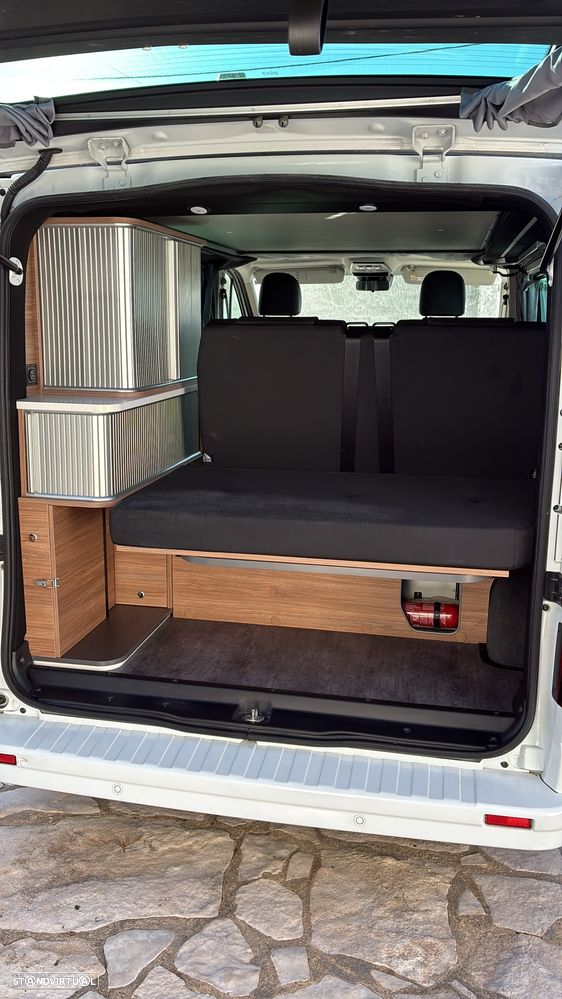 Renault Trafic CamperVan - 6