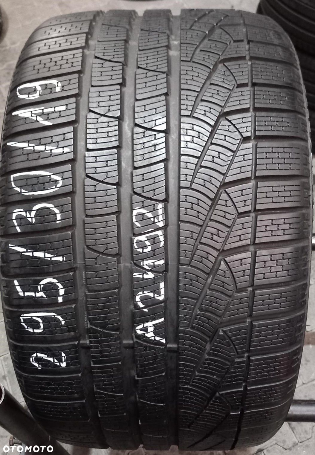 295/30/19 Pirelli SottoZero Winter 240 Serie ll 100V - 1