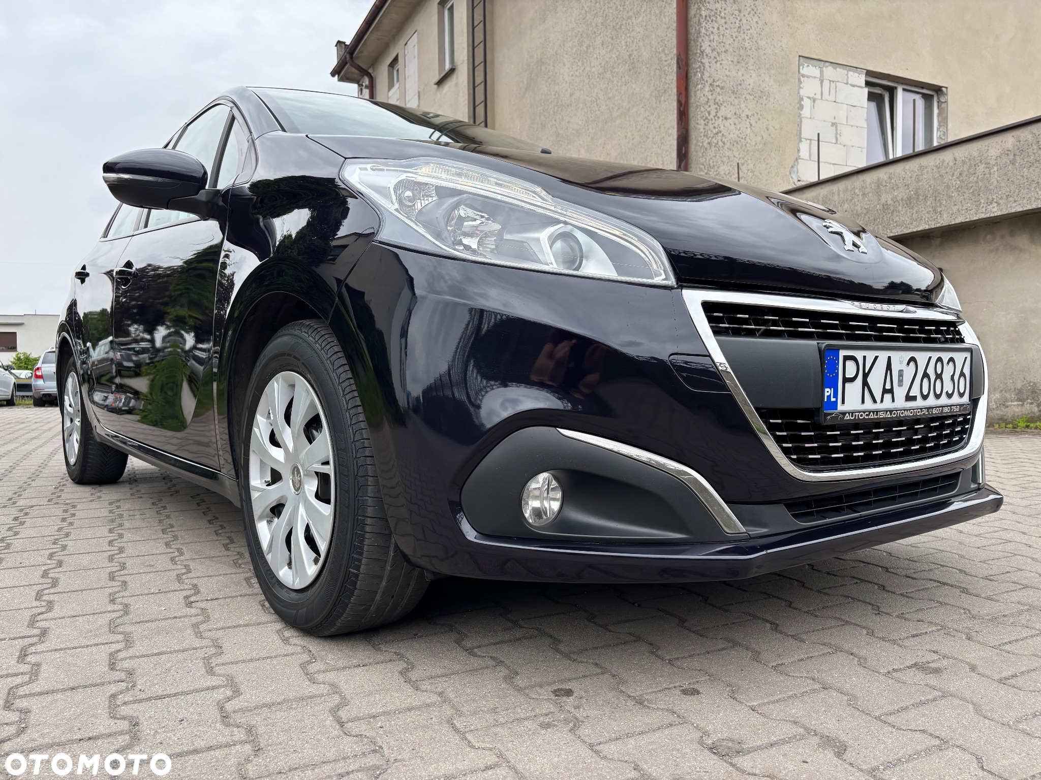 Peugeot 208 1.6 BlueHDi Active - 4