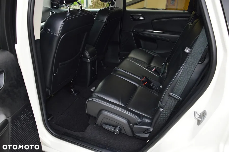 Fiat Freemont 2.0 Multijet 16V DPF Automatik Allrad Black Code - 25