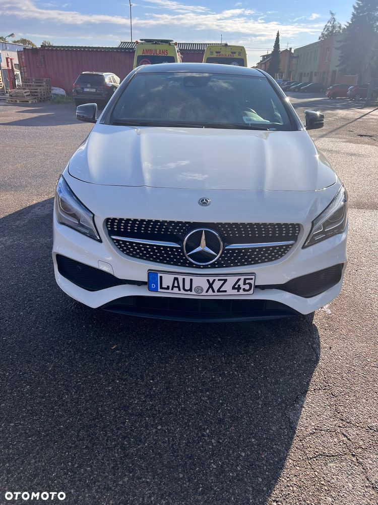 Mercedes-Benz CLA 250 4-Matic AMG Line - 30