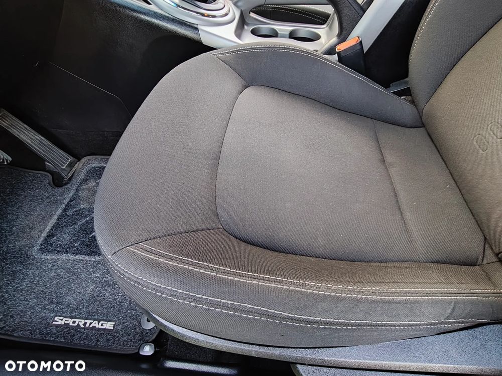 Kia Sportage - 14