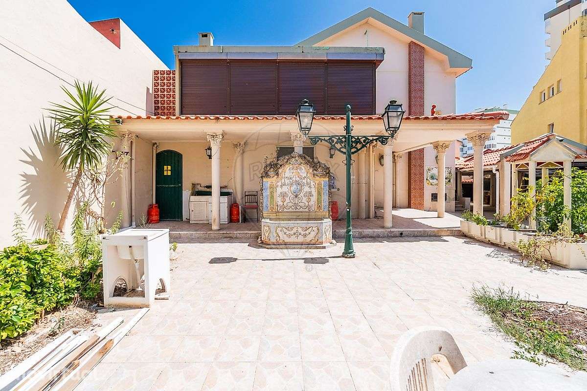 Moradia T4 para venda - Grande imagem: 2/28