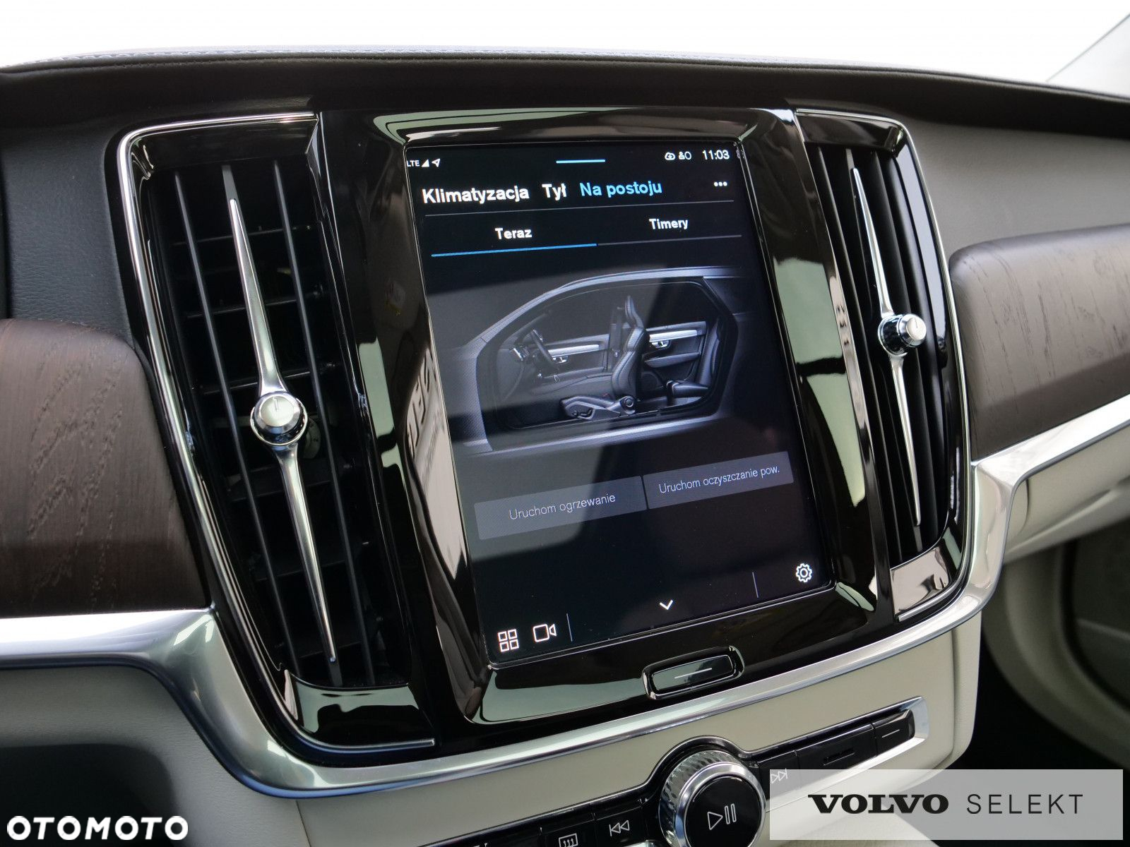 Volvo V90 Cross Country - 29