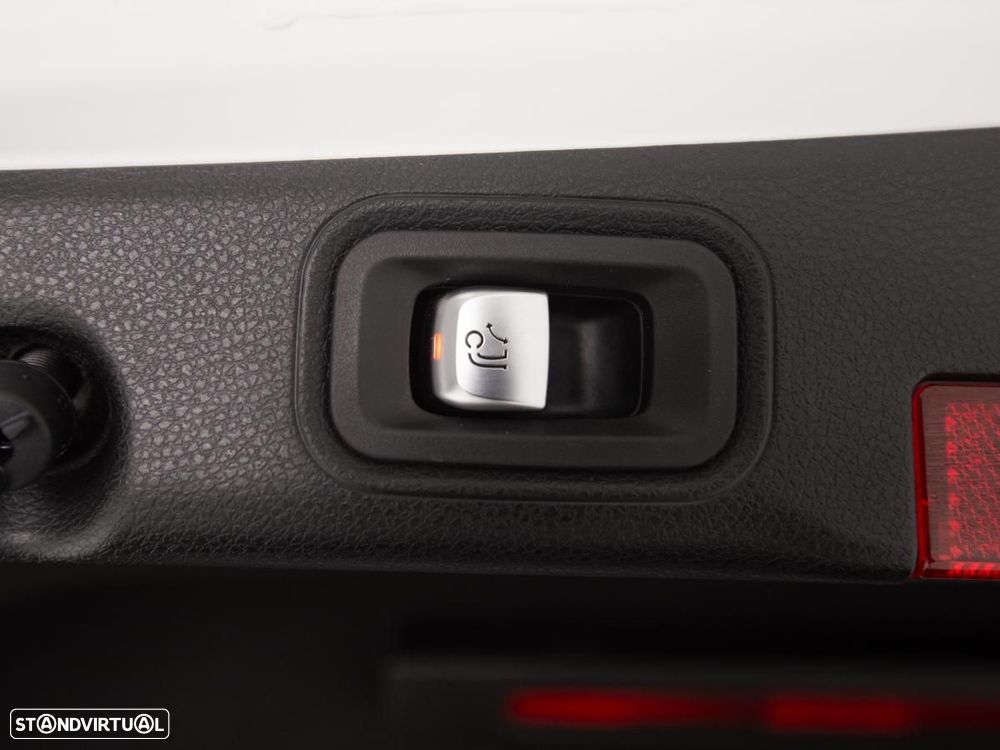 Mercedes-Benz E 300 de AMG Line - 15