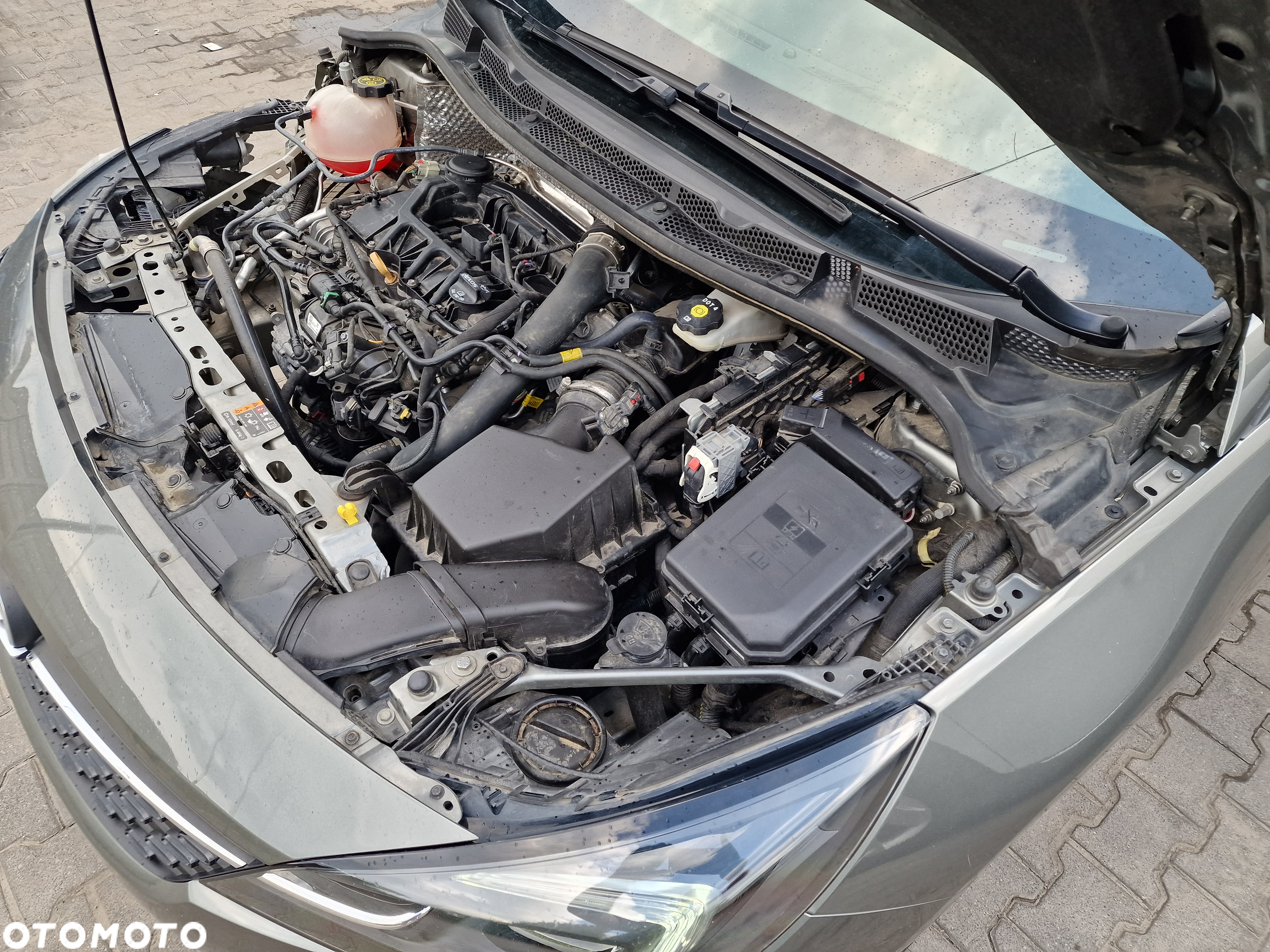 Opel Astra Sports Tourer 1.2 Turbo - 22
