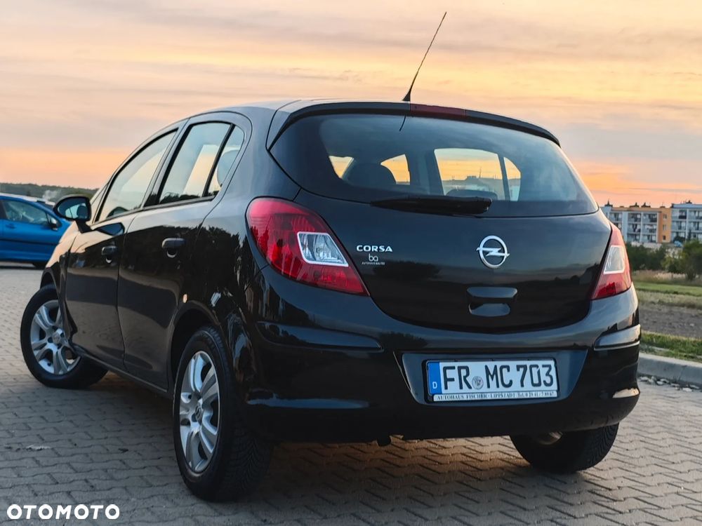Opel Corsa - 30