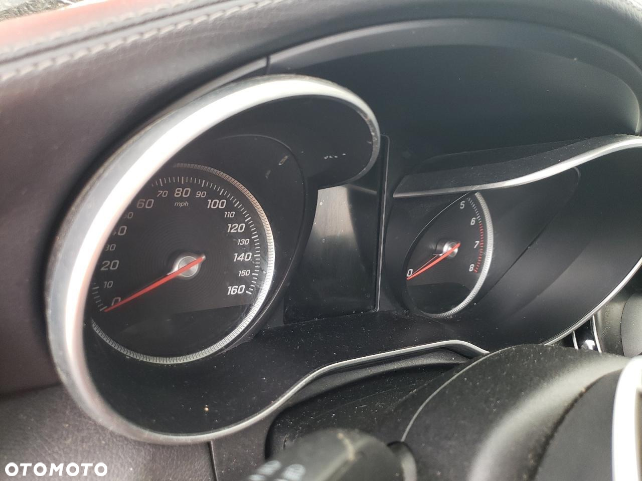 Mercedes-Benz Klasa C 300 7G-TRONIC - 8