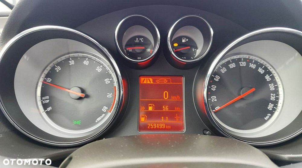 Opel Insignia - 20