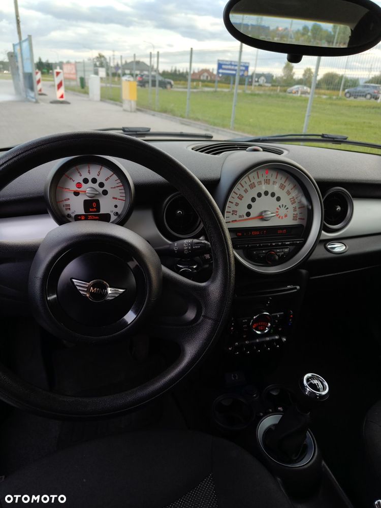 MINI ONE - 13