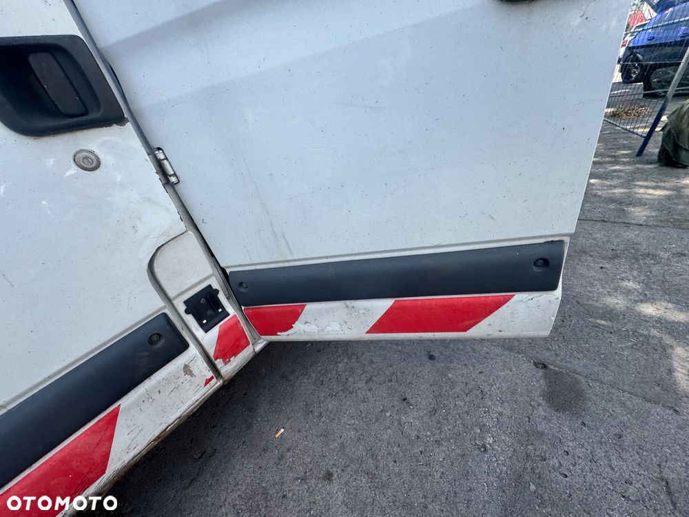 Renault maste Drzwi prawe lewe przednie tylnie tył doka - 4