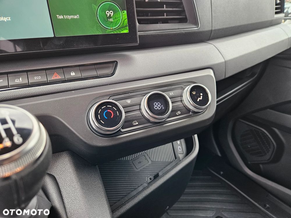 Renault Master międzynarodówka 10 EP 170 KM - 11