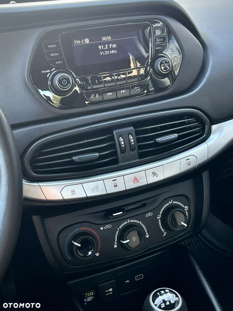 Fiat Tipo - 18