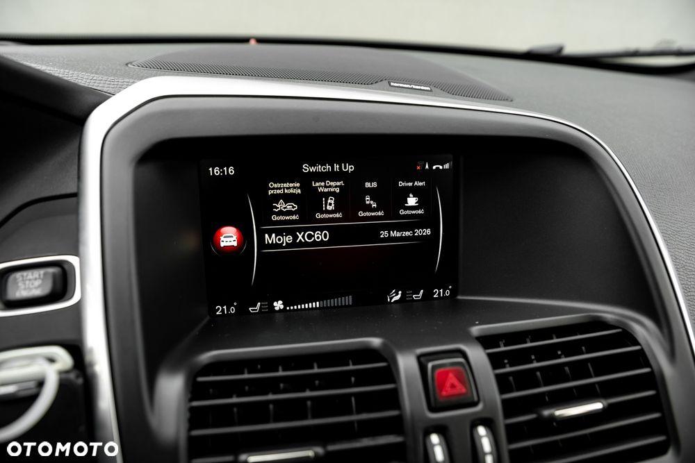 Volvo XC 60 D4 AWD Geartronic Summum - 35