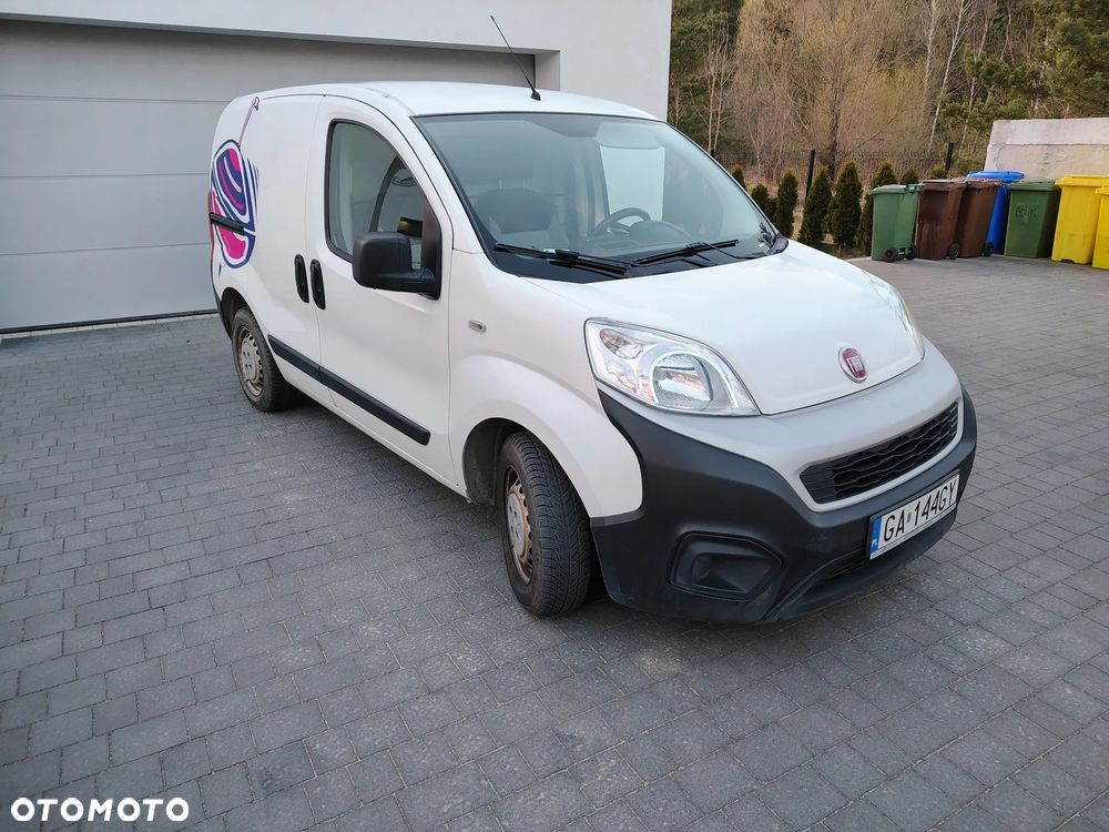 Fiat Fiorino Kombi 8V SX - 2