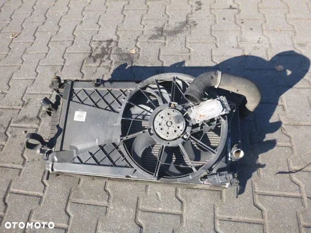 CHŁODNICA WODY WENTYLATOR INTERCOOLER FORD FOCUS C-MAX MK1 1.6 TDCI - 16