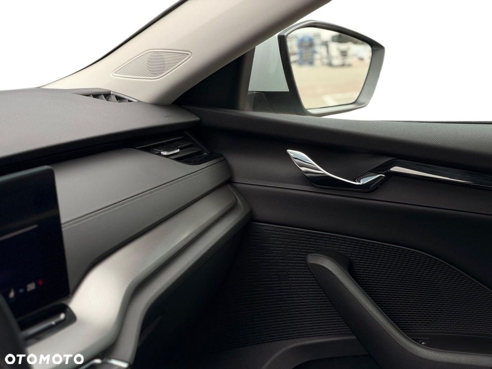 Skoda Octavia 2.0 TDI Ambition DSG - 14