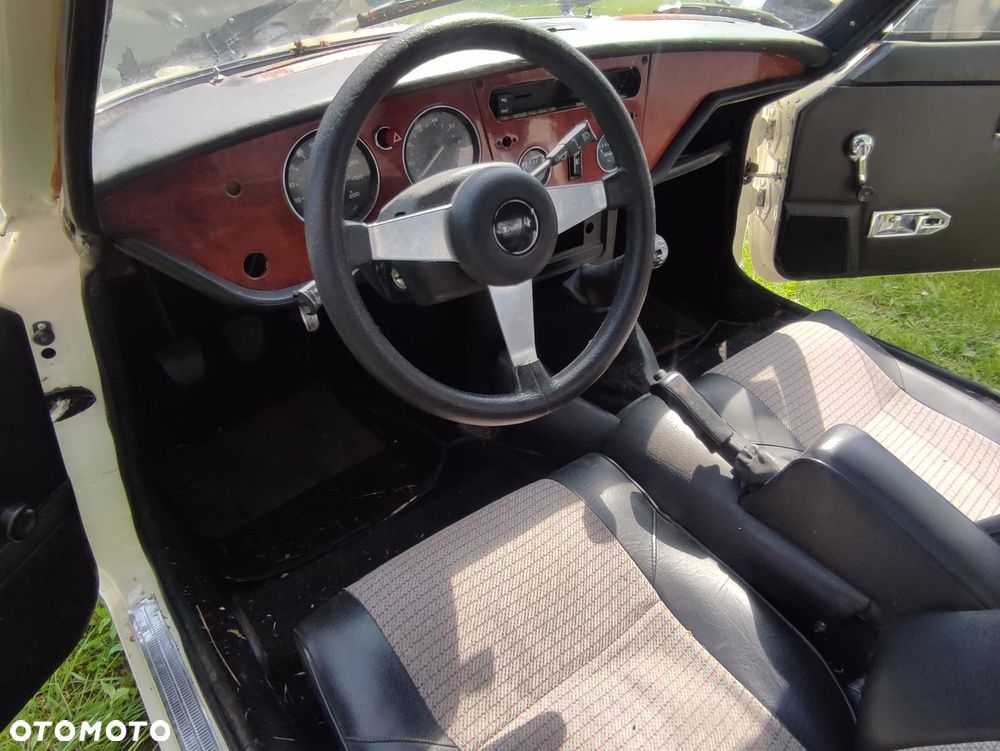 Triumph Spitfire - 14