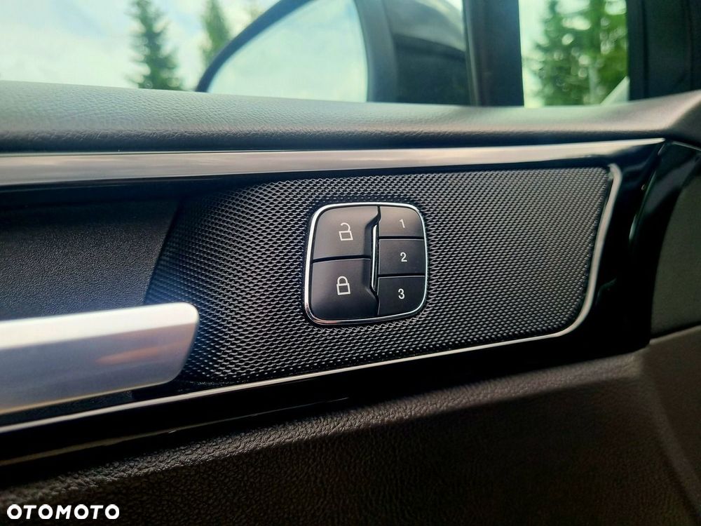 Ford Mondeo - 27